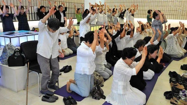 Japan court dissolves controversial ‘Moonies’ church Japan court dissolves controversial ‘Moonies’ church