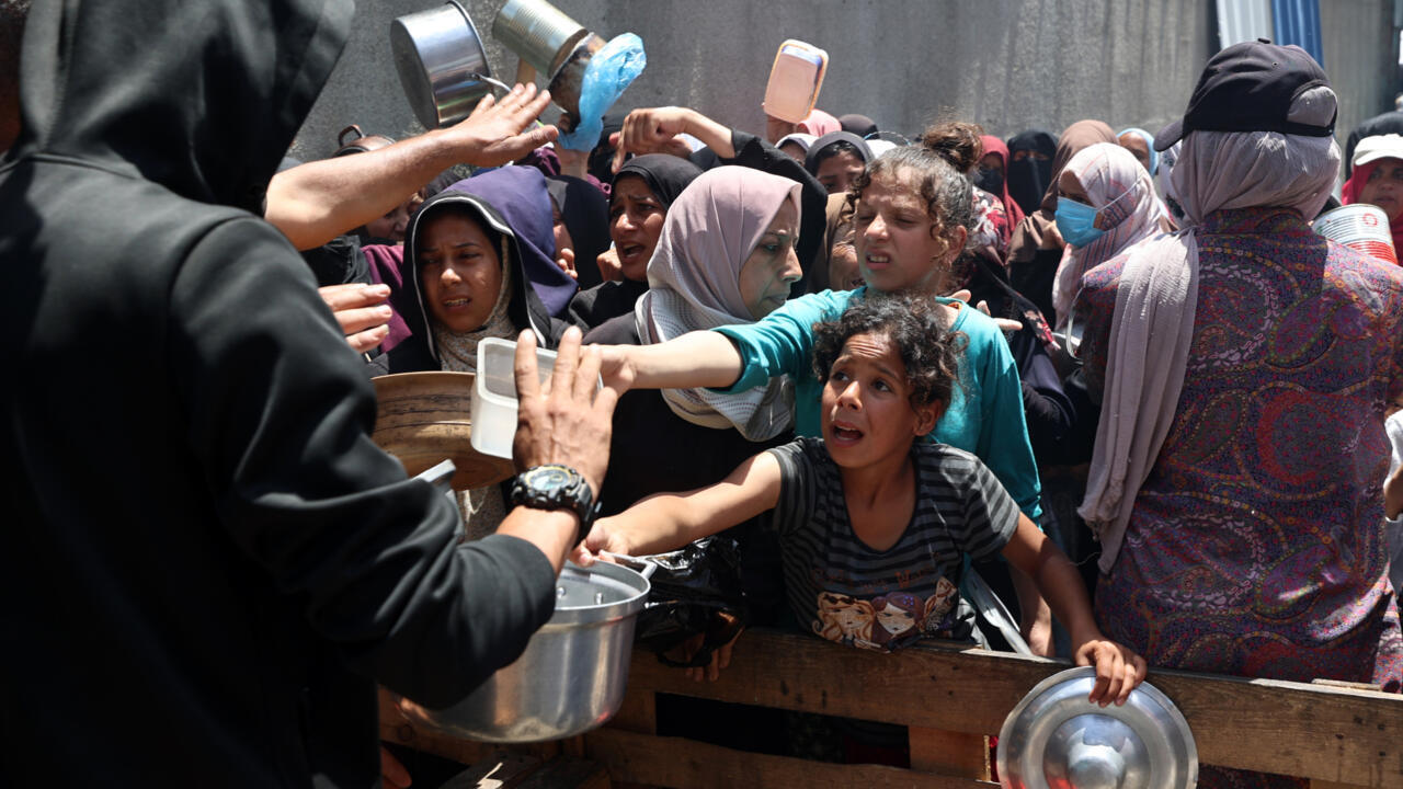 Hamas to release US-Israeli hostage as part of efforts to reach Gaza ceasefire Hamas to release US-Israeli hostage as part of efforts to reach Gaza ceasefire