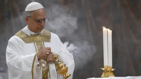 How will Pope Leo lead? His first days may yield clues How will Pope Leo lead? His first days may yield clues