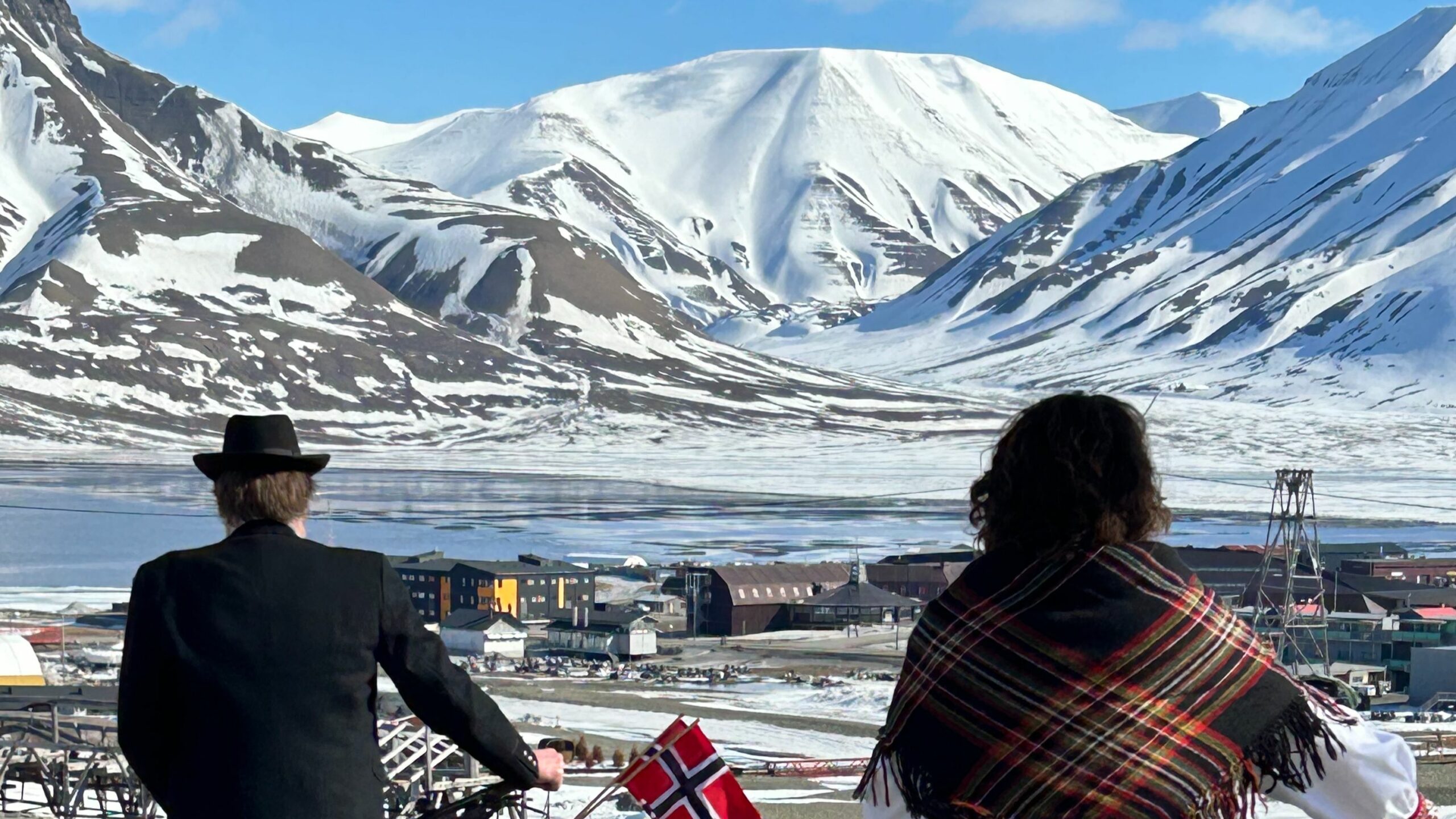 Tensions rise as superpowers scrap for a piece of the Arctic Tensions rise as superpowers scrap for a piece of the Arctic